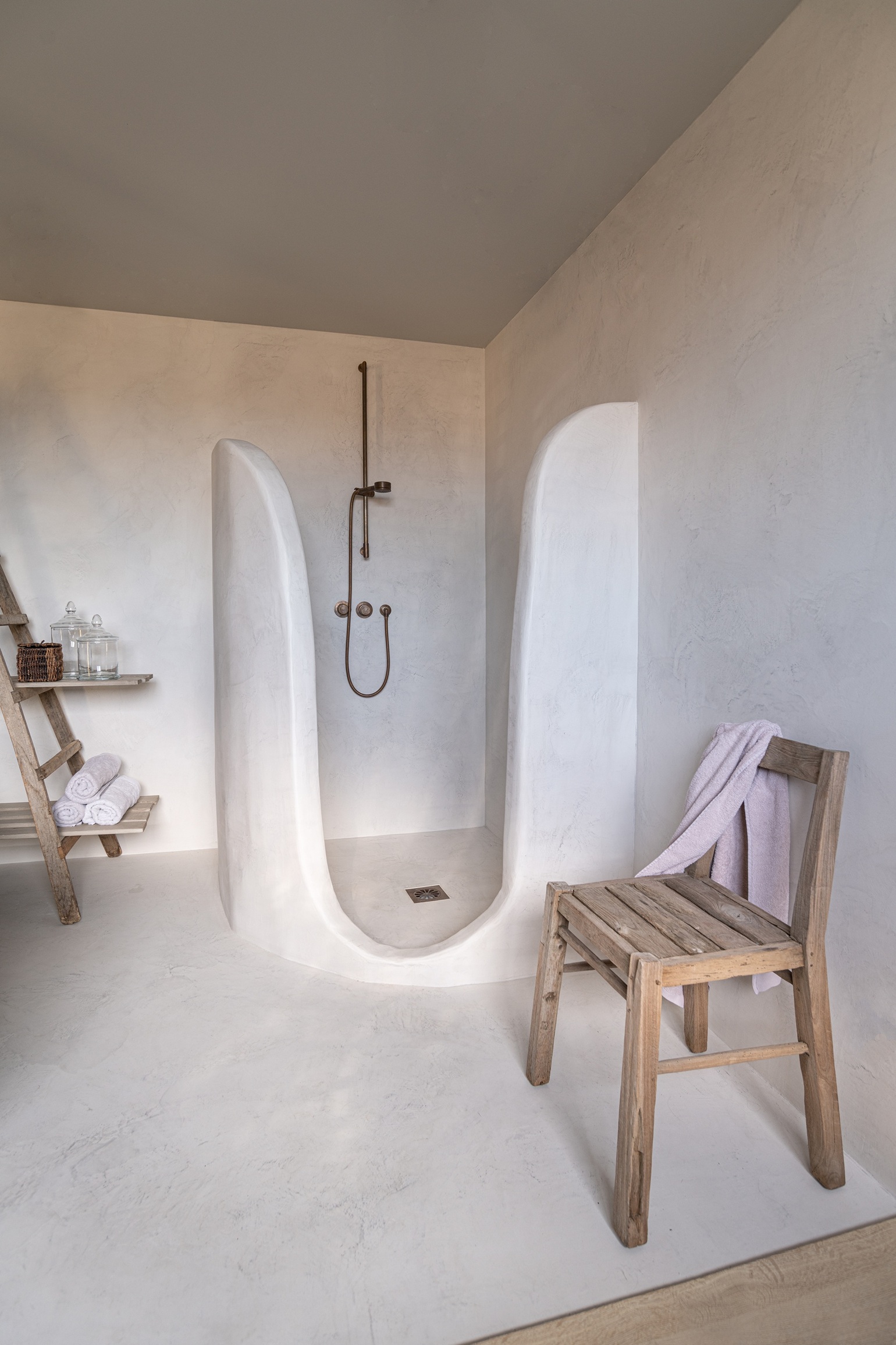 Brandwood shower with handset on rail old brass Kenny & Mason